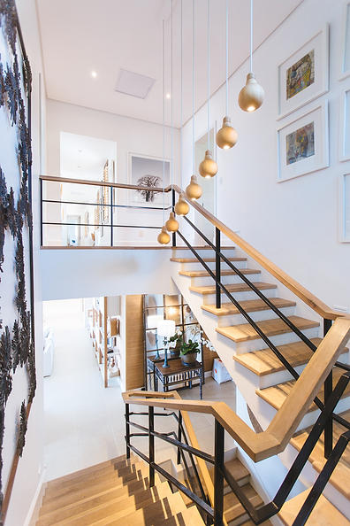 Contemporary Vs Modern Decor