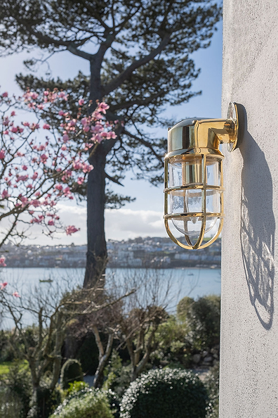 9 Spring Outdoor Lighting Ideas