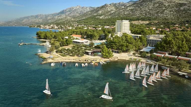 Alana Beach Club