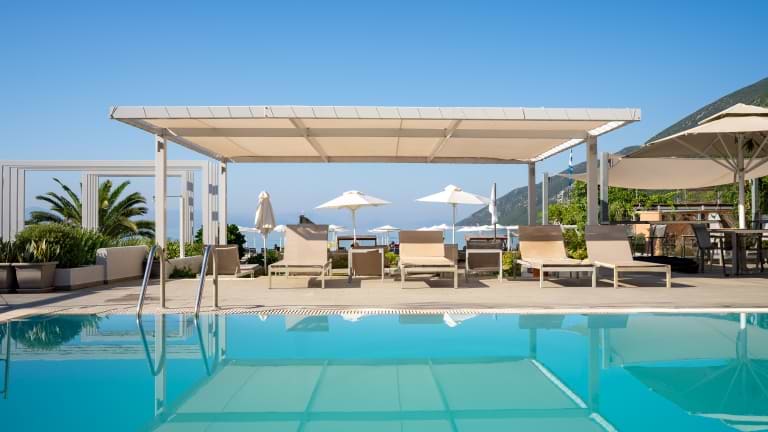 Cosmos Beach Club