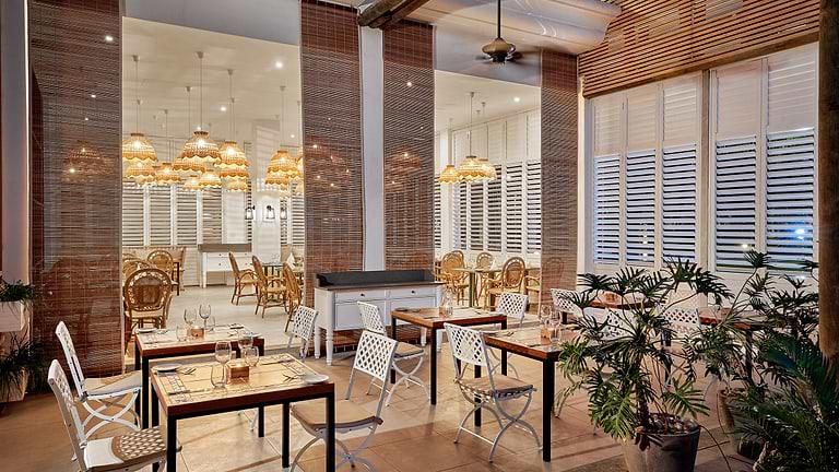 A Tavola Restaurant - Italian cuisine