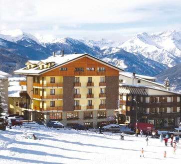 The slopeside Hotel Stella Alpina