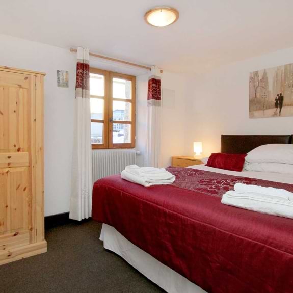 A club double room