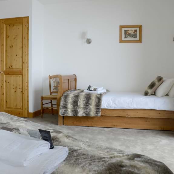 A large triple room