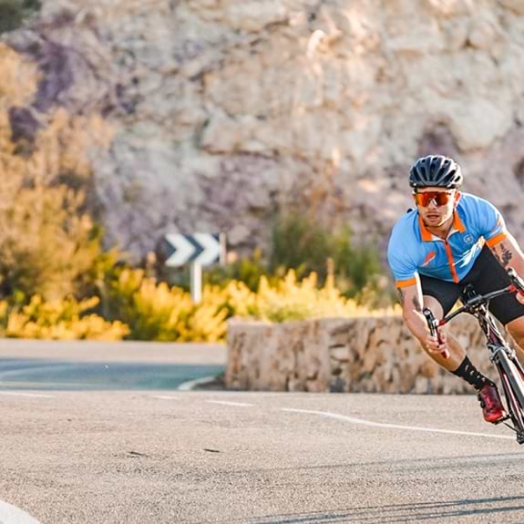 Toby simmons cycling in Mar Menor