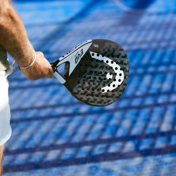 Padel tennis