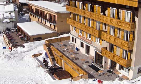 Neilson Hotel Escapade in Alpe d'Huez, France