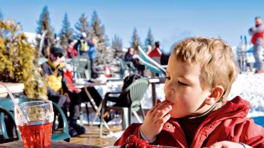 Skiing in France for families
