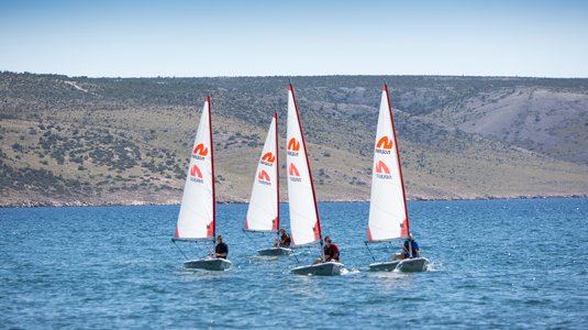 Dinghy sailing - best for practical thinkers