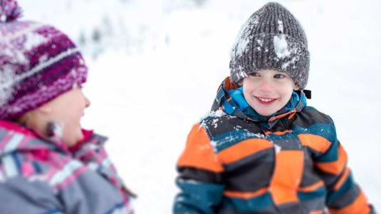 kids in snow