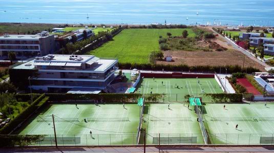 Tennis at Messini and Buca Beachclubs
