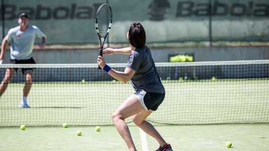 Why are Neilson Beachclubs great for tennis pros?