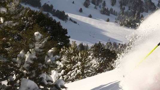 powder skiing in Andorra