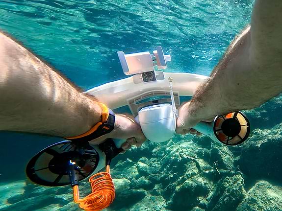 Reefs ideal for sea scooters