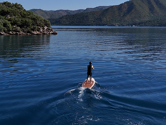 Cruising on an efoil