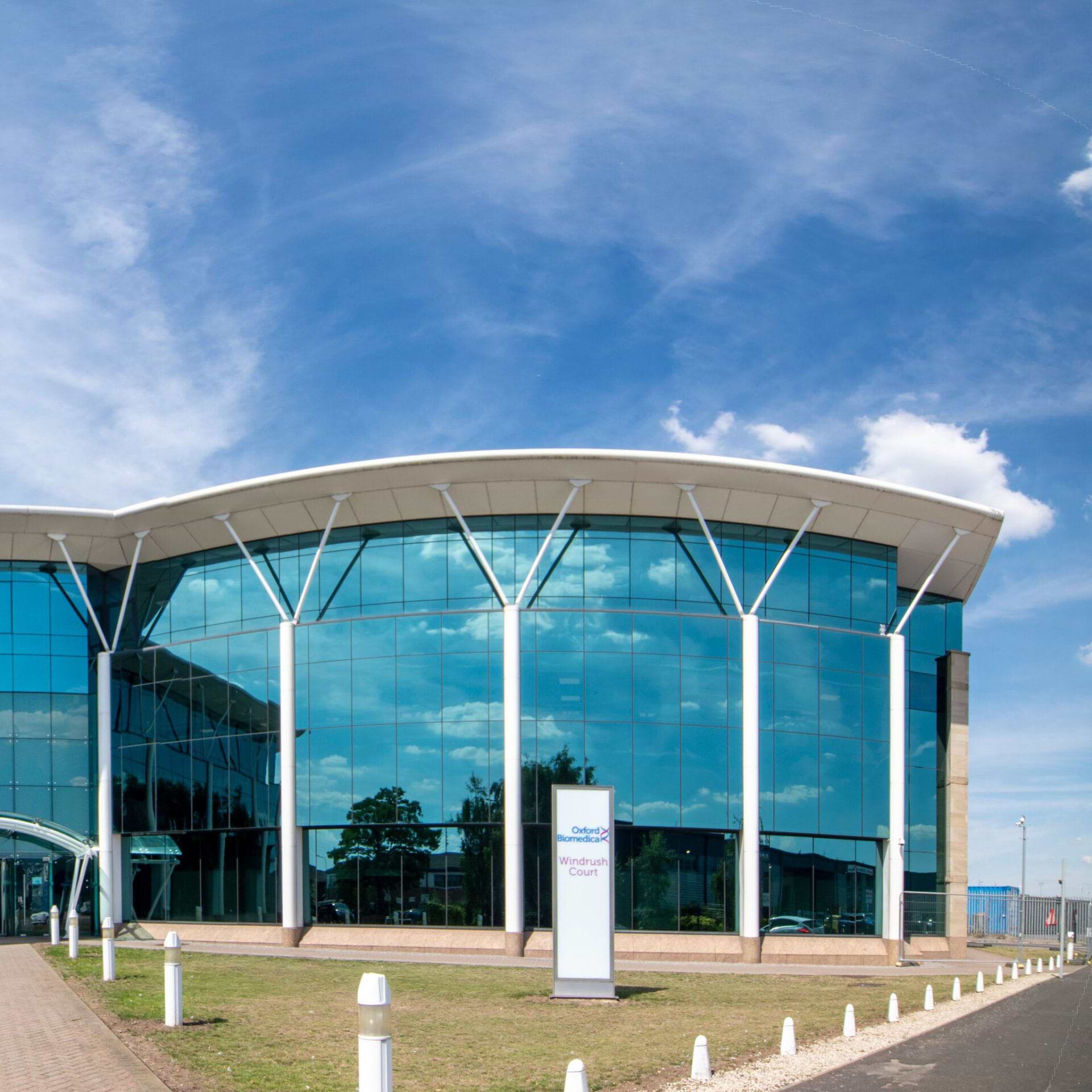 The Oxford Biomedica HQ encompasses over 84,000 sq ft of office, lab and support space. A key part of the Oxford life science ecosystem, the building was purchased by Kadans Science Partner in November 2022. The building is occupied in its entirety to Oxford Biomedica, a world leading viral vector and cell and gene therapy specialist.