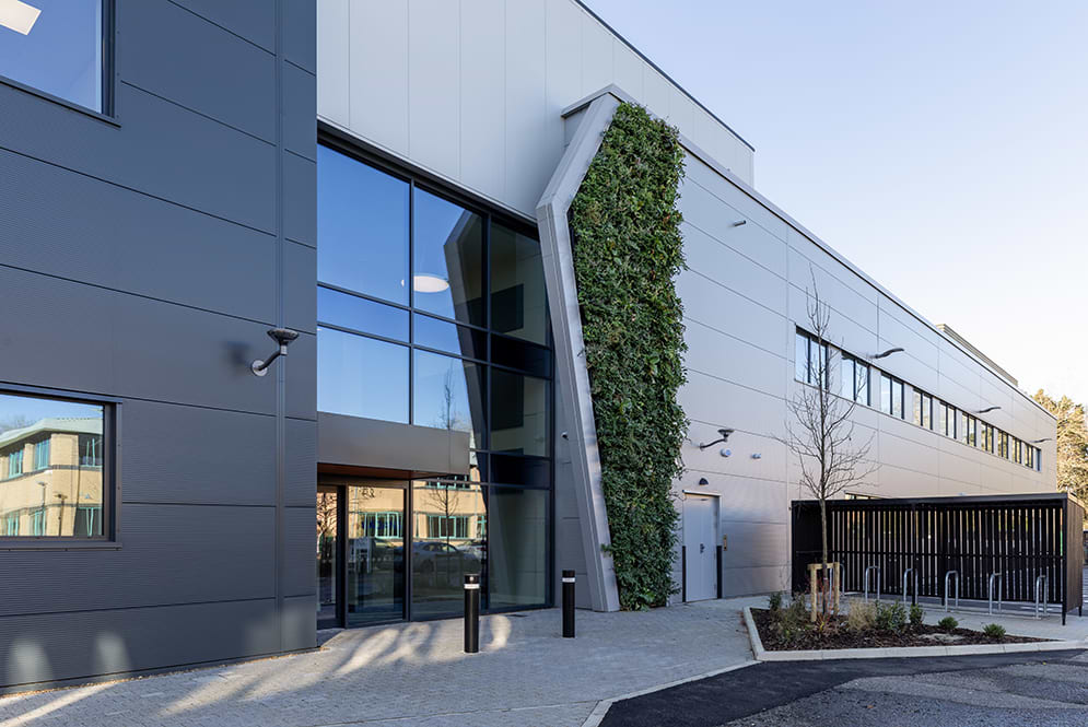 Owned and developed by Kadans Science Partner, the brand new, purpose built laboratory accommodation is designed to a highly technical specification, including an on-site café, cycle storage and EV charging points