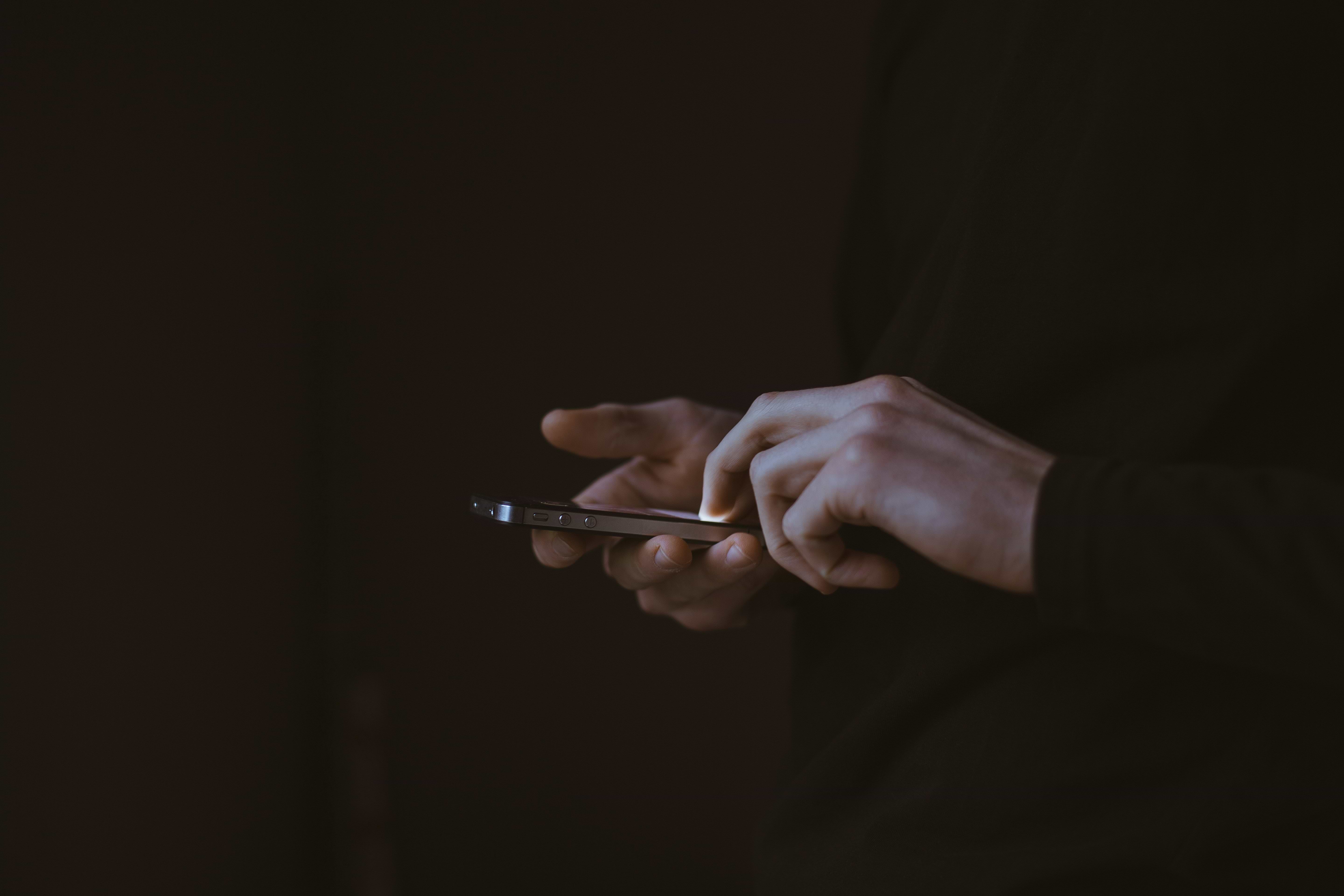 How to reduce screen time for better sleep and healthier connections