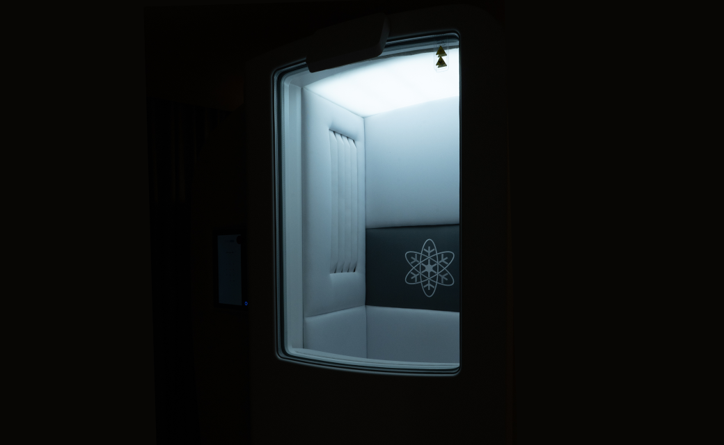 Cryotherapy chamber