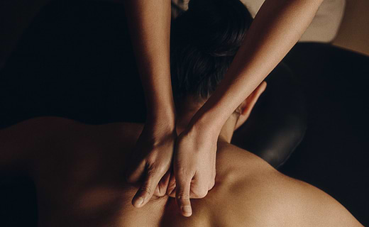Sports massage treatment