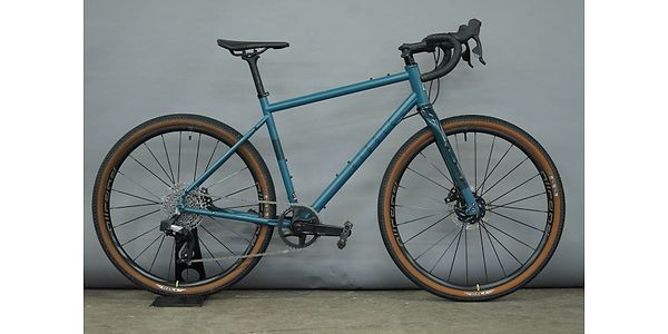 Gravel 725 - Rival/Apex XPLR AXS - Medium