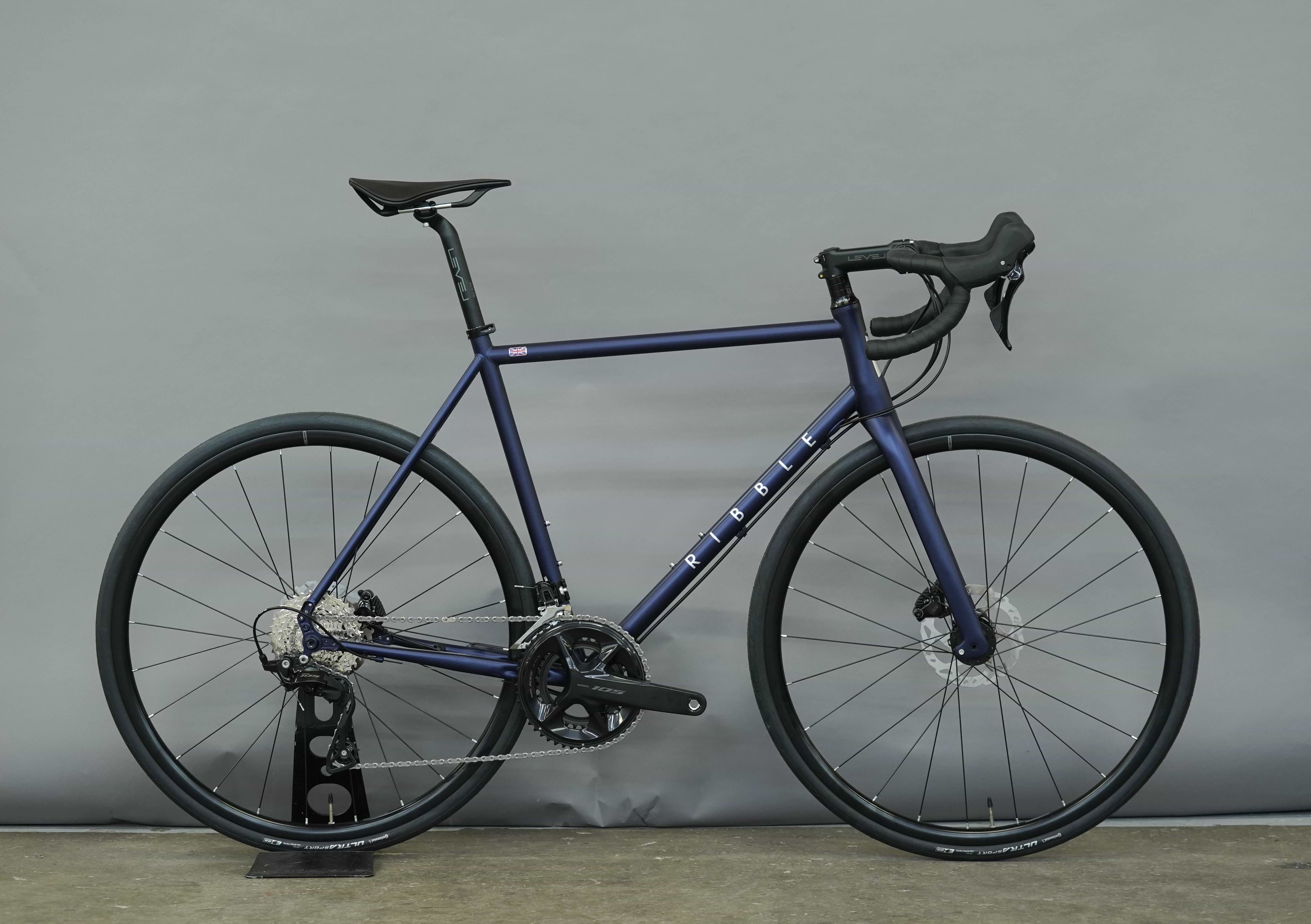 Endurance 725 Disc - Custom Colour - Shimano 105 - Large