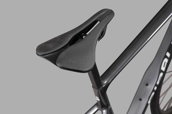 Saddle