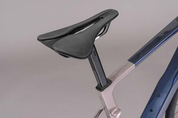 Saddle
