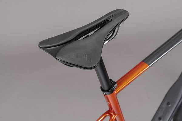 Saddle
