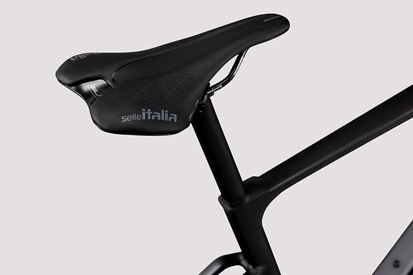 Saddle