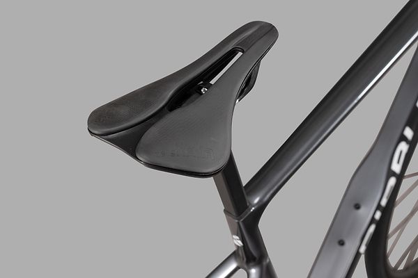 Saddle