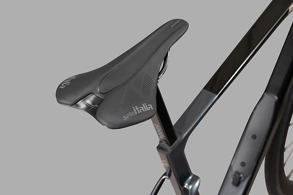Saddle