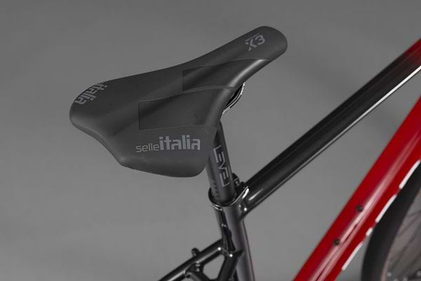 Saddle