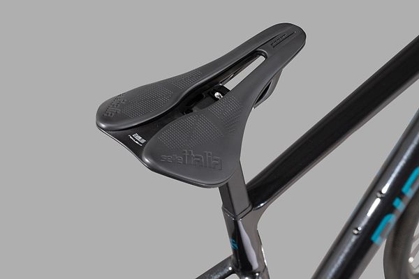 Saddle