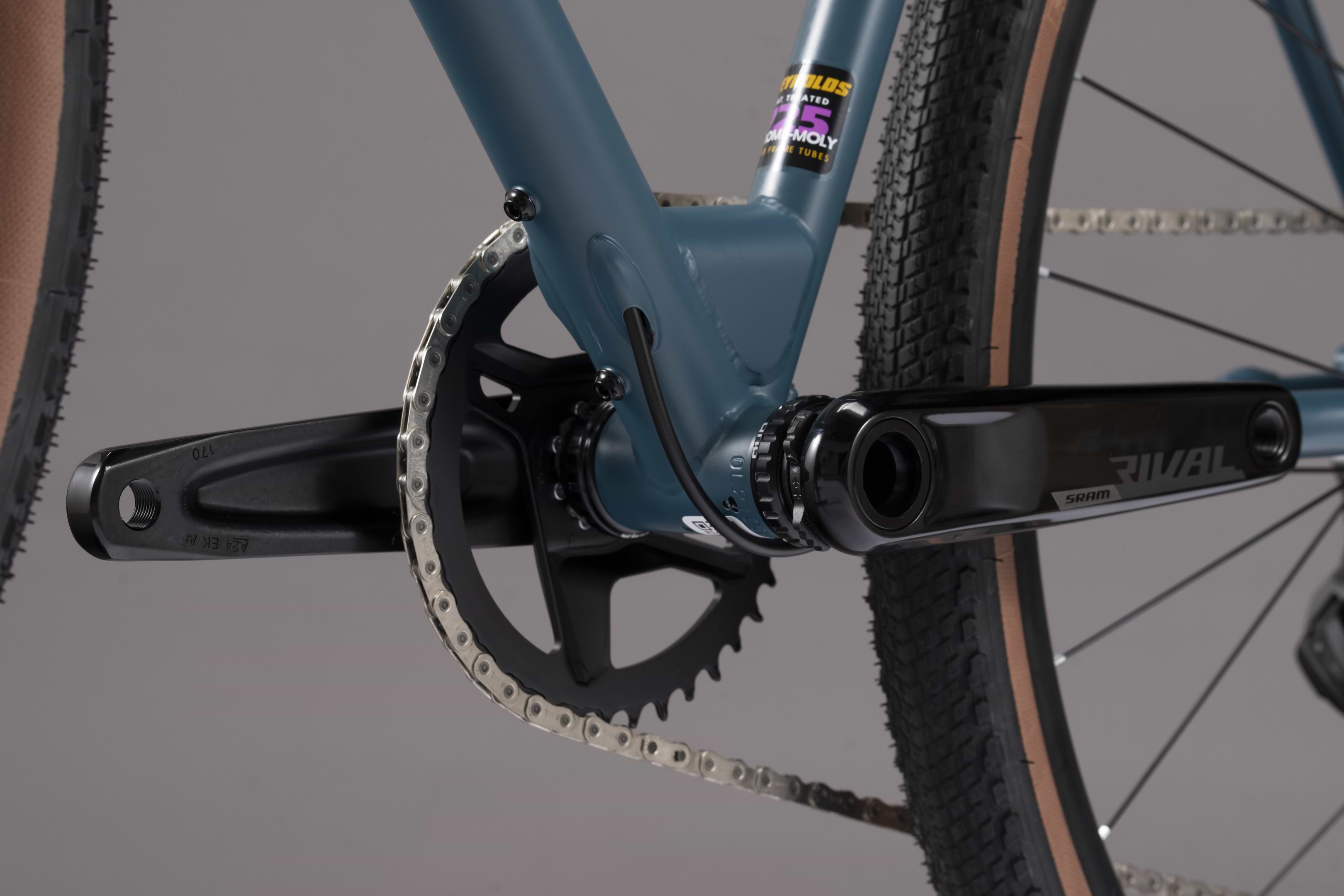 Gravel bike crankset clearance