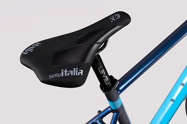 Saddle