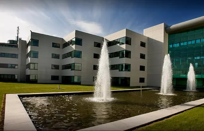 hermitage-clinic-fountain