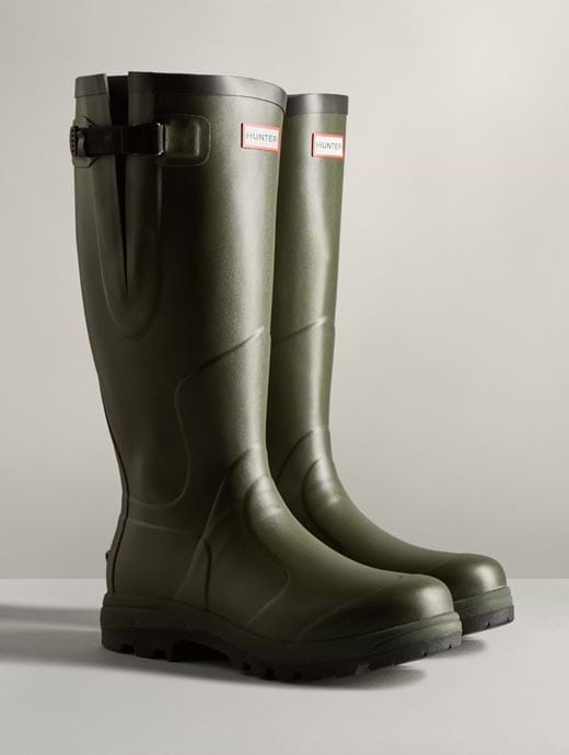 Hunter Unisex Balmoral Classic Side Adjustable Boots Dark Olive