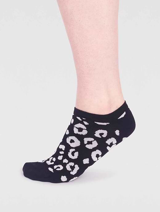 Thought Clothing Reese Bamboo Leopard Trainer Socks Black-4-7