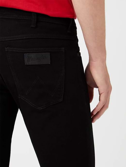 Wrangler Men s Larston Jeans Black Valley
