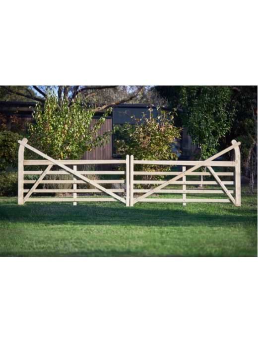 Charltons Estate 5 Bar Gate R/H9' Griggs Agri