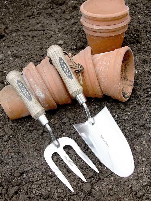 Spear and jackson garden new arrivals trowel