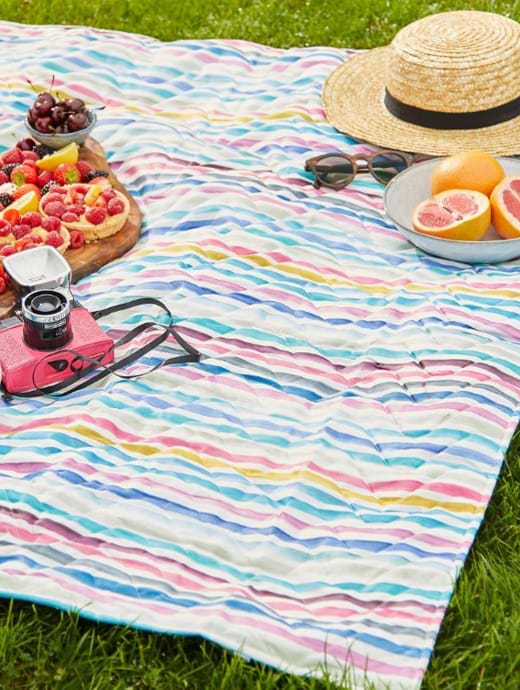 Quilted picnic rug clearance