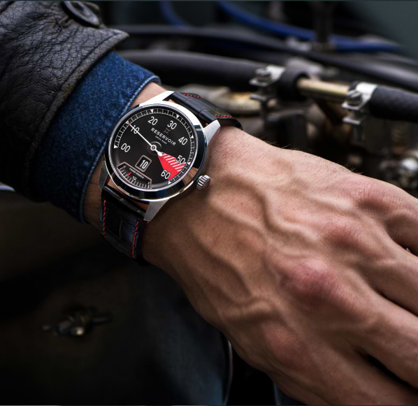 Luxurious Media RESERVOIR watch in Dark Brown, Light Mauve and Light Grey-Blue