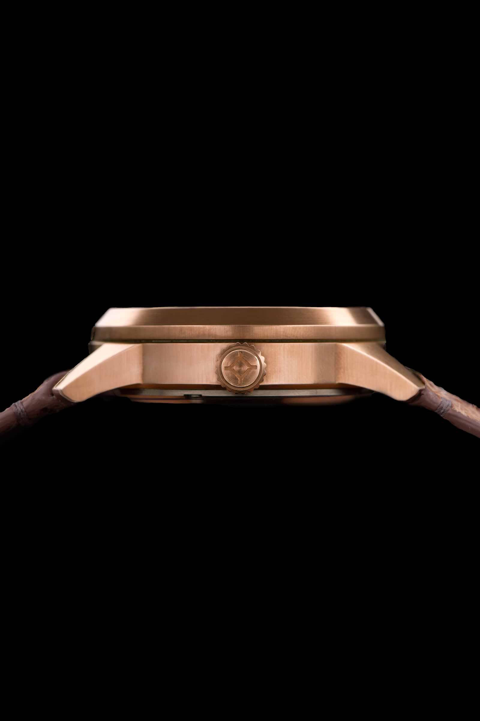 Fiche produit Tiefenmesser bronze bracelet plume4