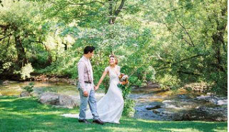 A Sunkissed Stream, Mountain Views and a Spectacular Ballroom: Boulder Creek Is All You Need
