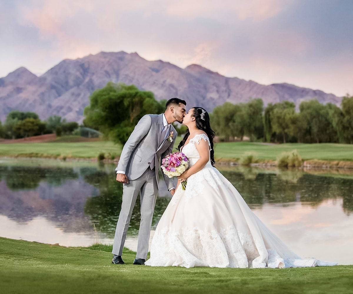 Stallion Mountain boast scenic mountain views making this one of the most beautiful destination wedding venues in Nevada.