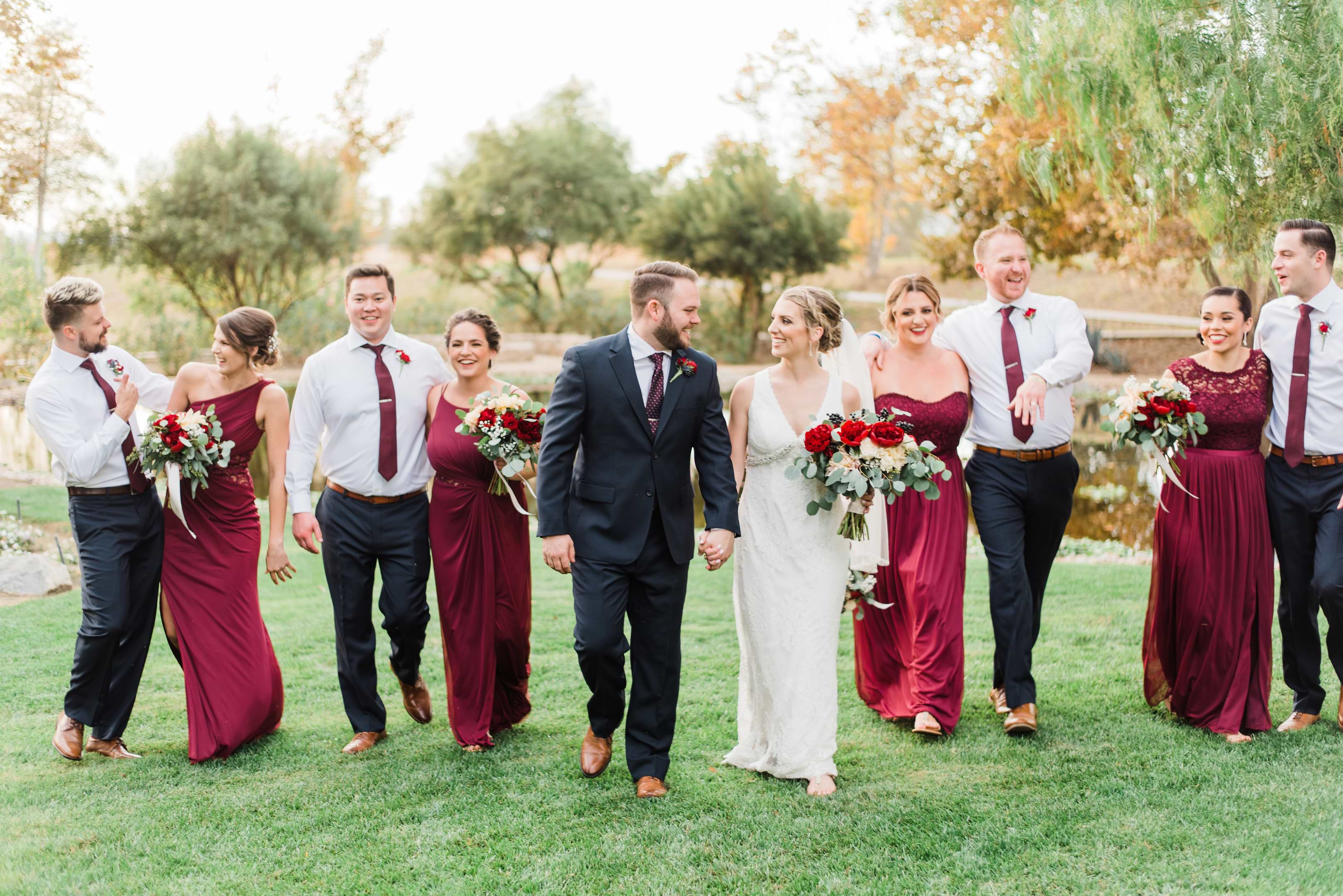 Wedding Party Poses | Photographer Collab