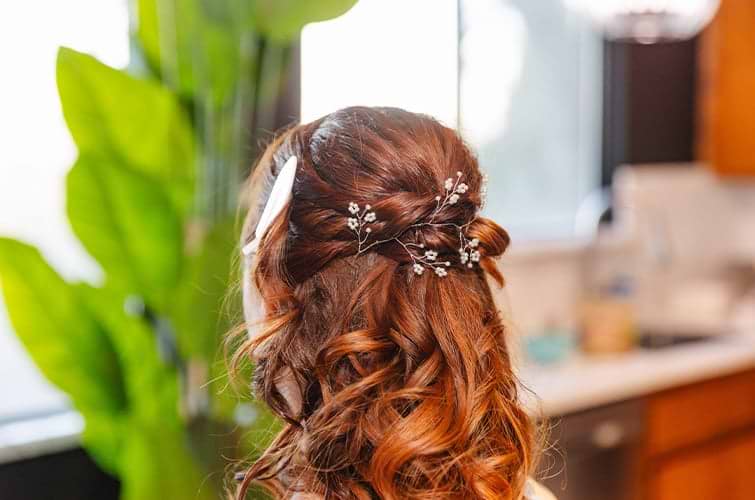 Hair clip for wedding and bridal hairstyle