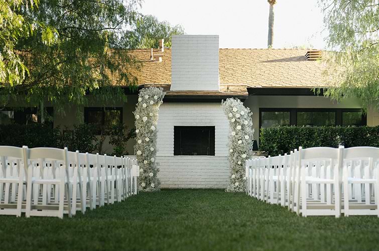 Beautiful enclosed gardens for your wedding celebration